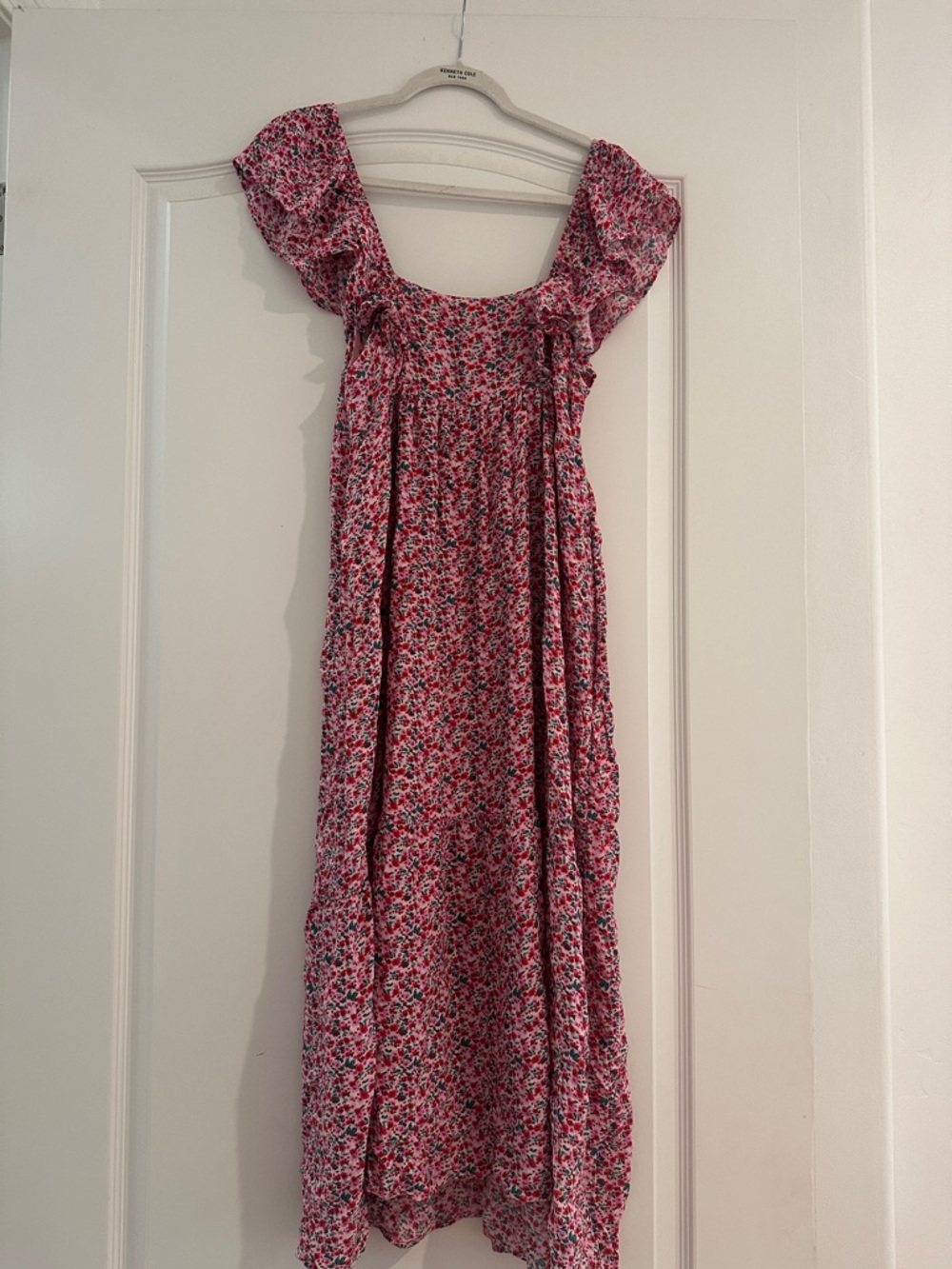 Zara Pink Floral Ruffle-Sleeve Dress